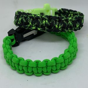Lot of 2 Survival Paracord Bracelet w/ Firestarter
